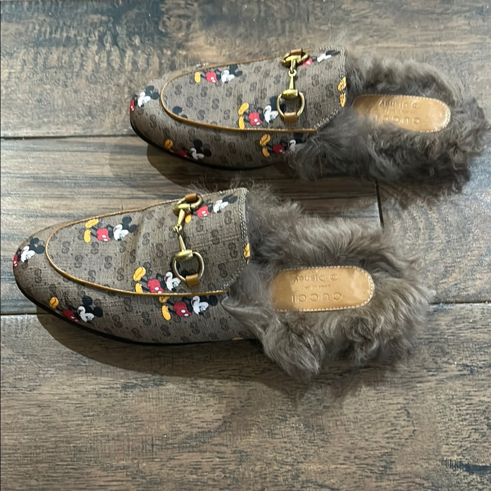 Gucci x Disney Mickey Mouse Fur Lined Princeton Mules Coated Canvas GG EU36 US 6 - Picture 5 of 10
